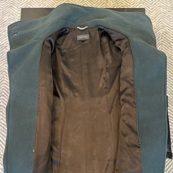 MACKAGE Isabel Winter Wool Coat, Size XS, Good Condition! - Picture 5 of 12